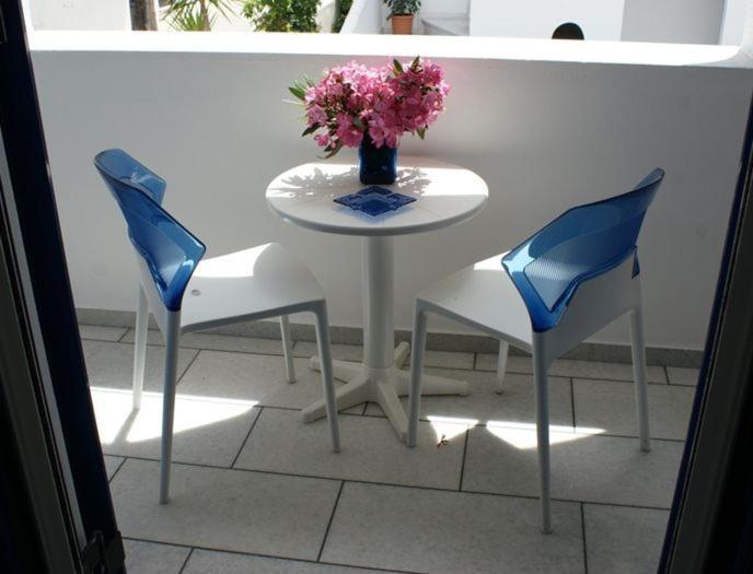 Elia Studios Naxos City Room photo